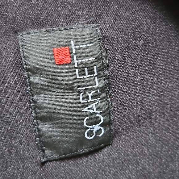 Scarlett Black Textile Layered Midi Dress. - Picture 10 of 10